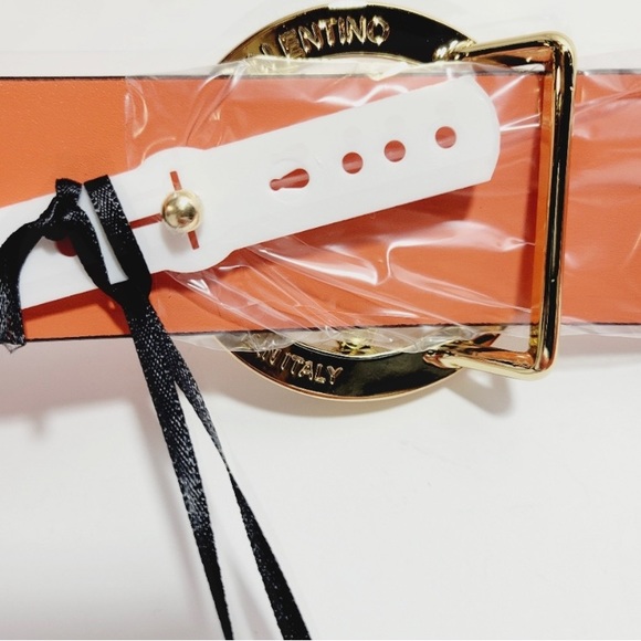 NWT Valentino by Mario Valentino Sunset Leather Guisy Logo Belt - Rare Orange - Picture 5 of 9